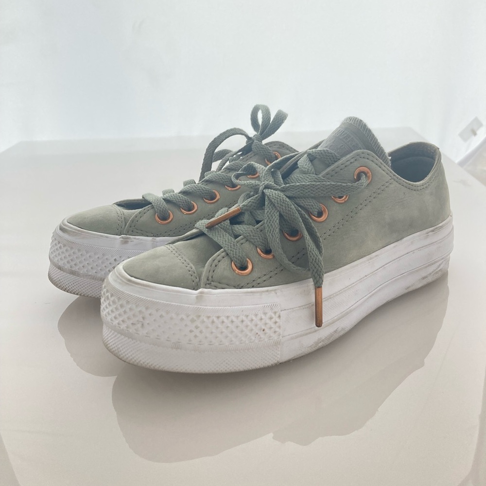 Platform Converse - image 2